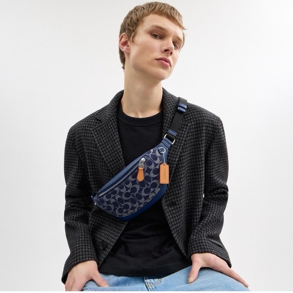 Warren Mini Belt Bag 2024 - Picture 10 of 10